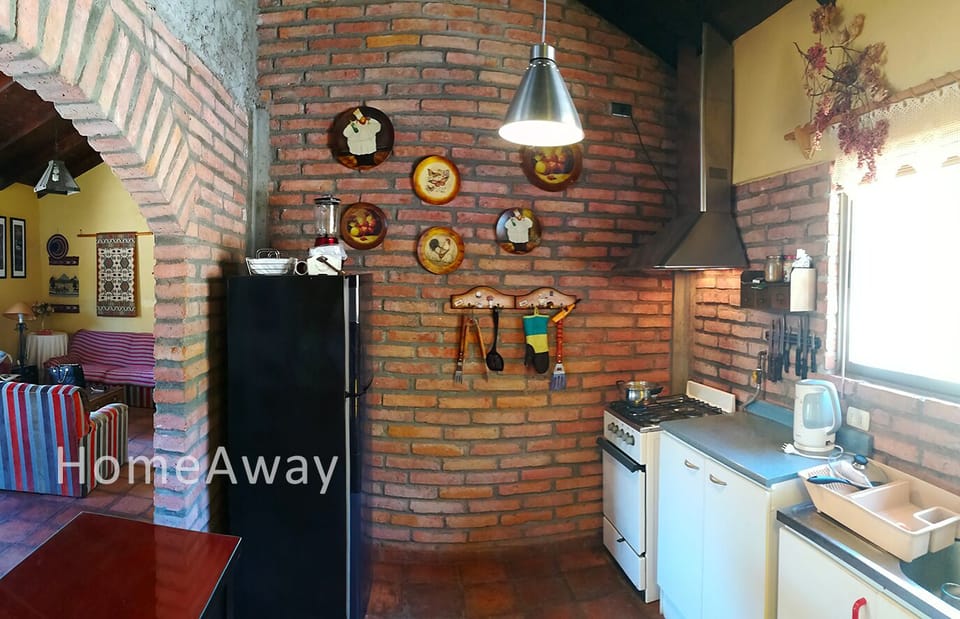 Cocina equipada.