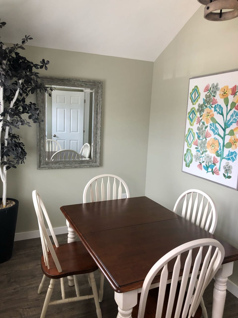 Dining area for additional dining entertaining