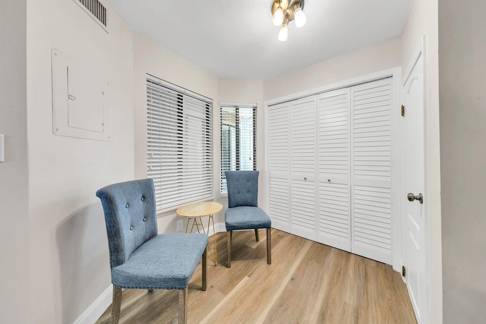 Sitting Area in Kitchen