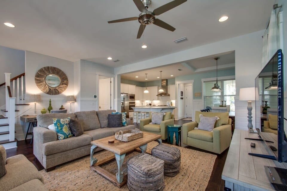 Plenty of Couch Space!