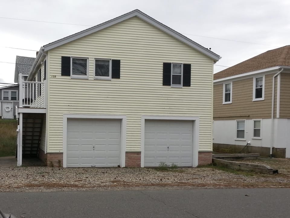 Street Side/Parking