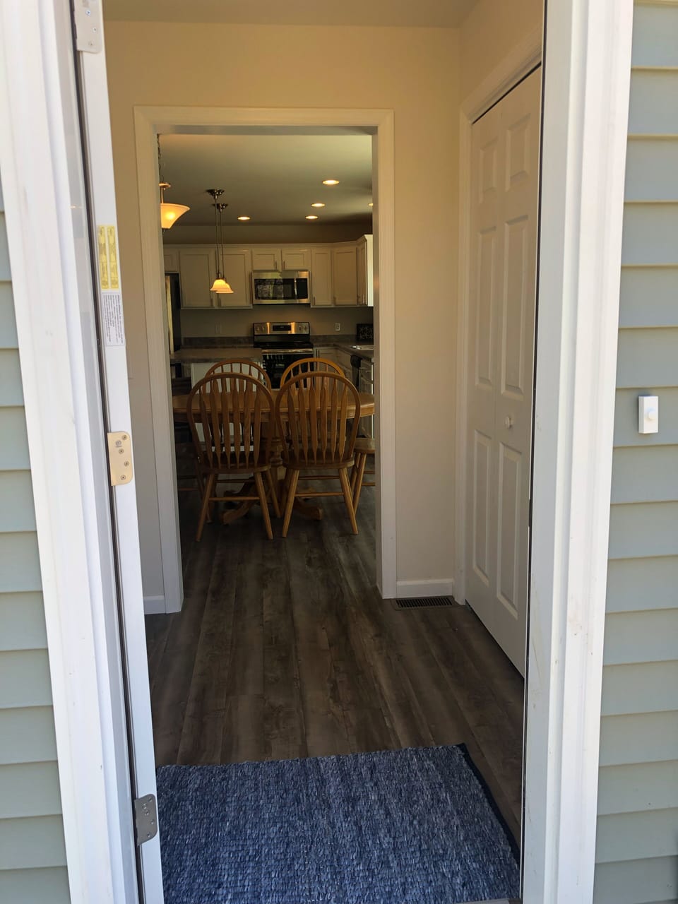 Side entry into mud room 