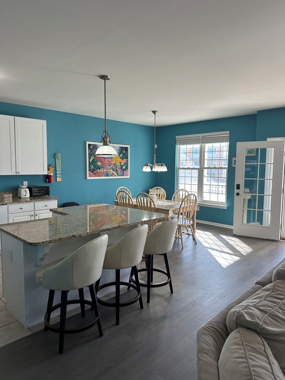 Kitchen island seating