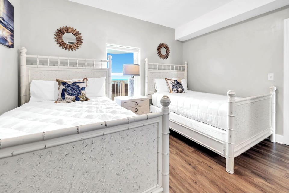 Guest bedroom