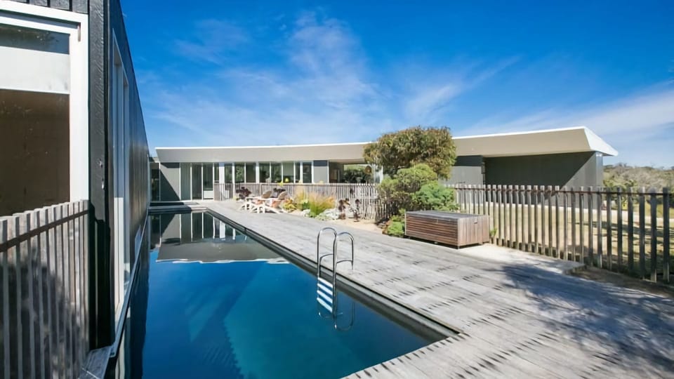 Oceania Retreat Solar Heated Lap Pool 