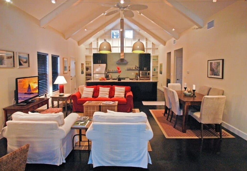 Greatroom (19' x 42') looking from lanai doors toward street.