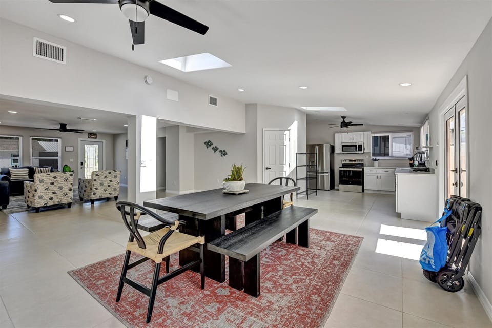 Dining room with the view of the large open kitchen