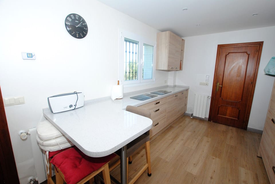 Independent kitchen