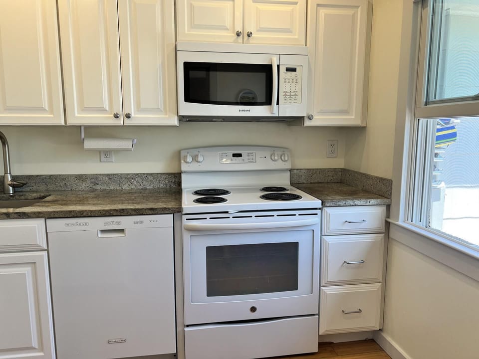 Kitchen: Stocked with everything you need.