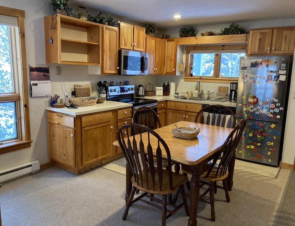 Kitchen, Seats 6-8