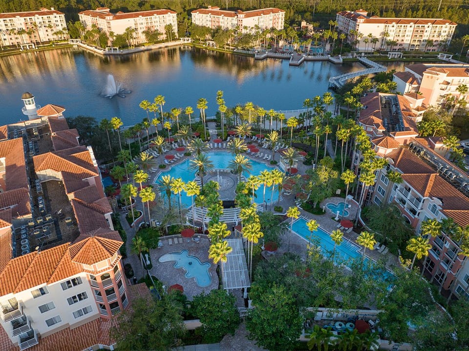 Beautiful location, tasteful villas, perfectly situated near Orlando parks
