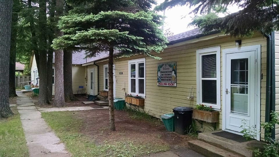 Parking lot side