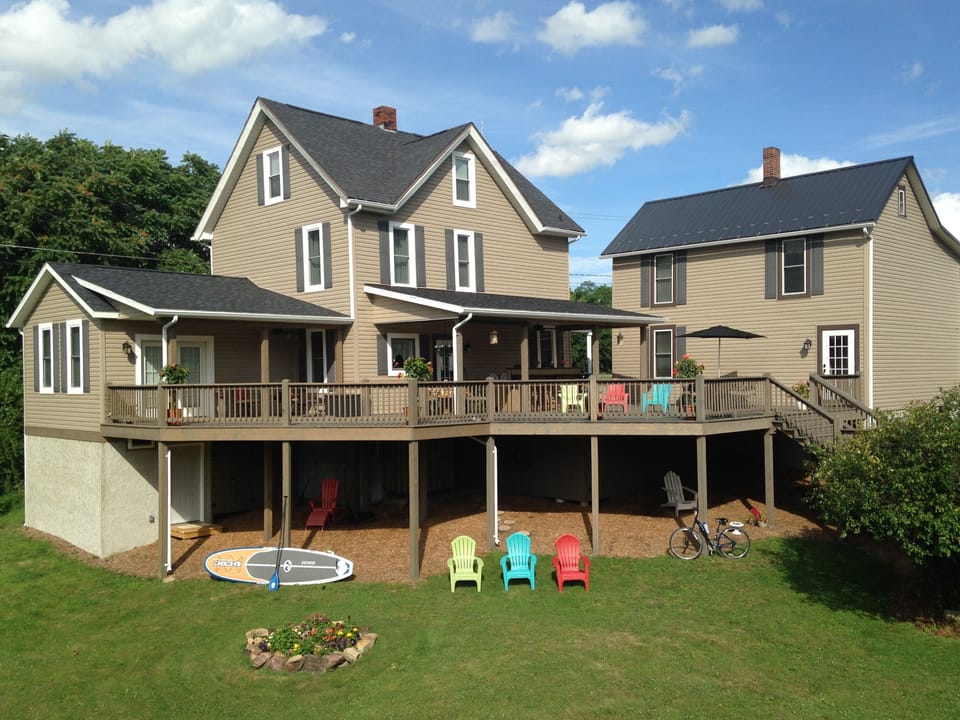 Rear view of Inn facing the rivers
