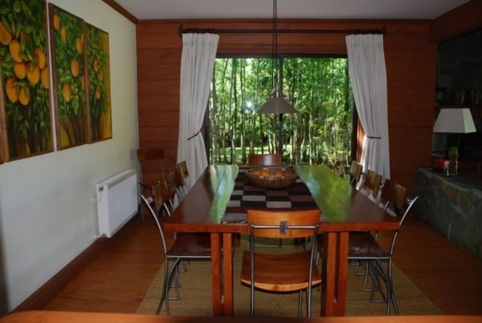 Pucon, Casa en parcela, piscina