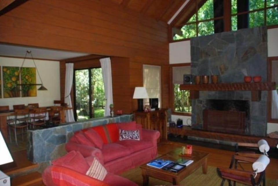 Pucon, Casa en parcela, piscina