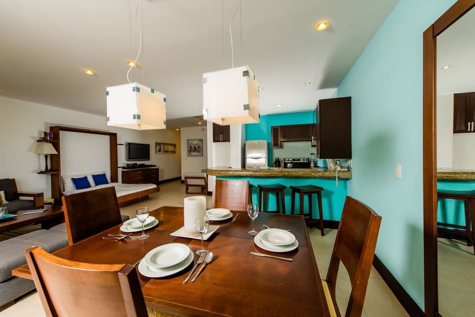 Pueblito Escondido 1 bdr beach side