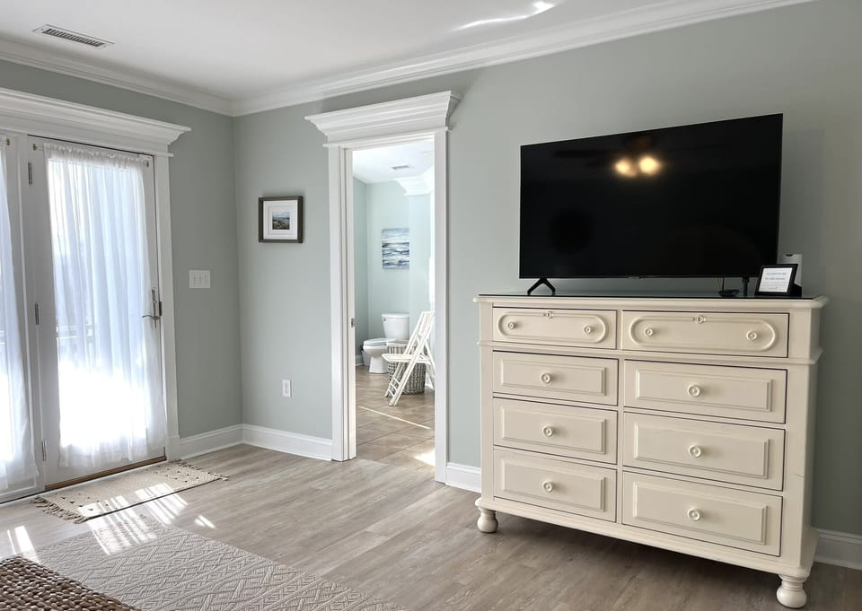 Second floor beach side Master with king bed, OV balcony & private bath