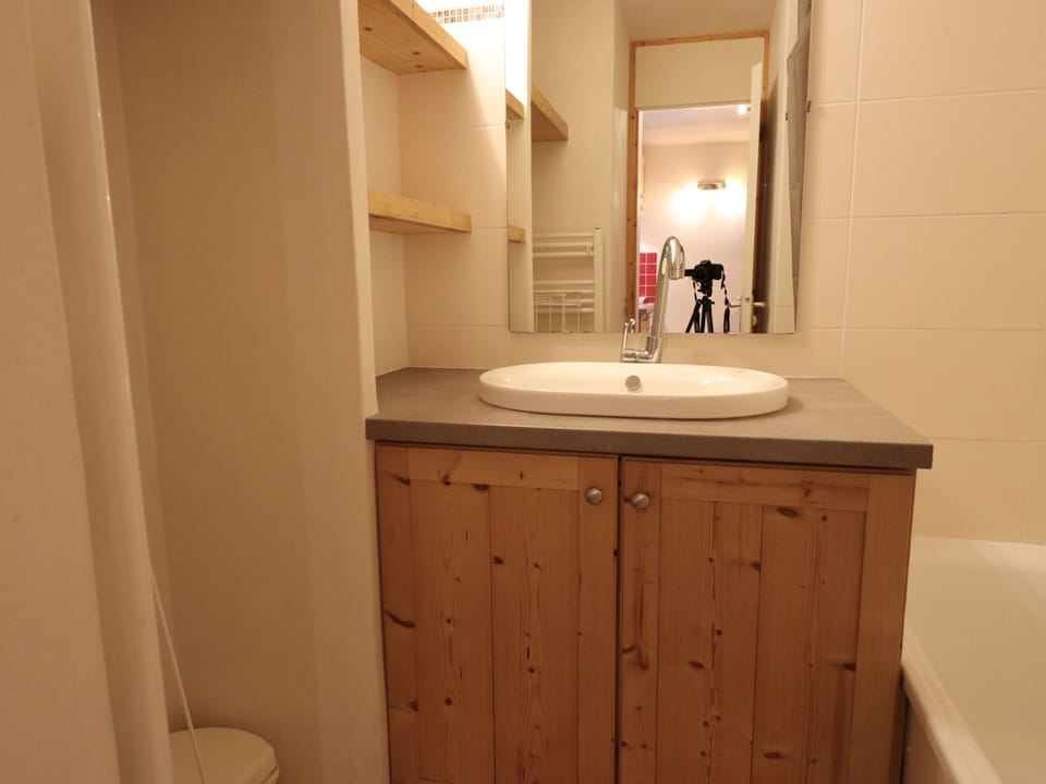 Charming divisible studio ski-in/ski-out, pets allowed Apartment in Les Allues