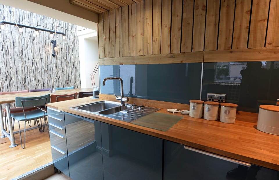 Tenby Cottage, Close to Beach