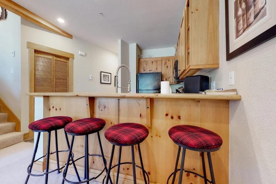 Additional bar seating available
