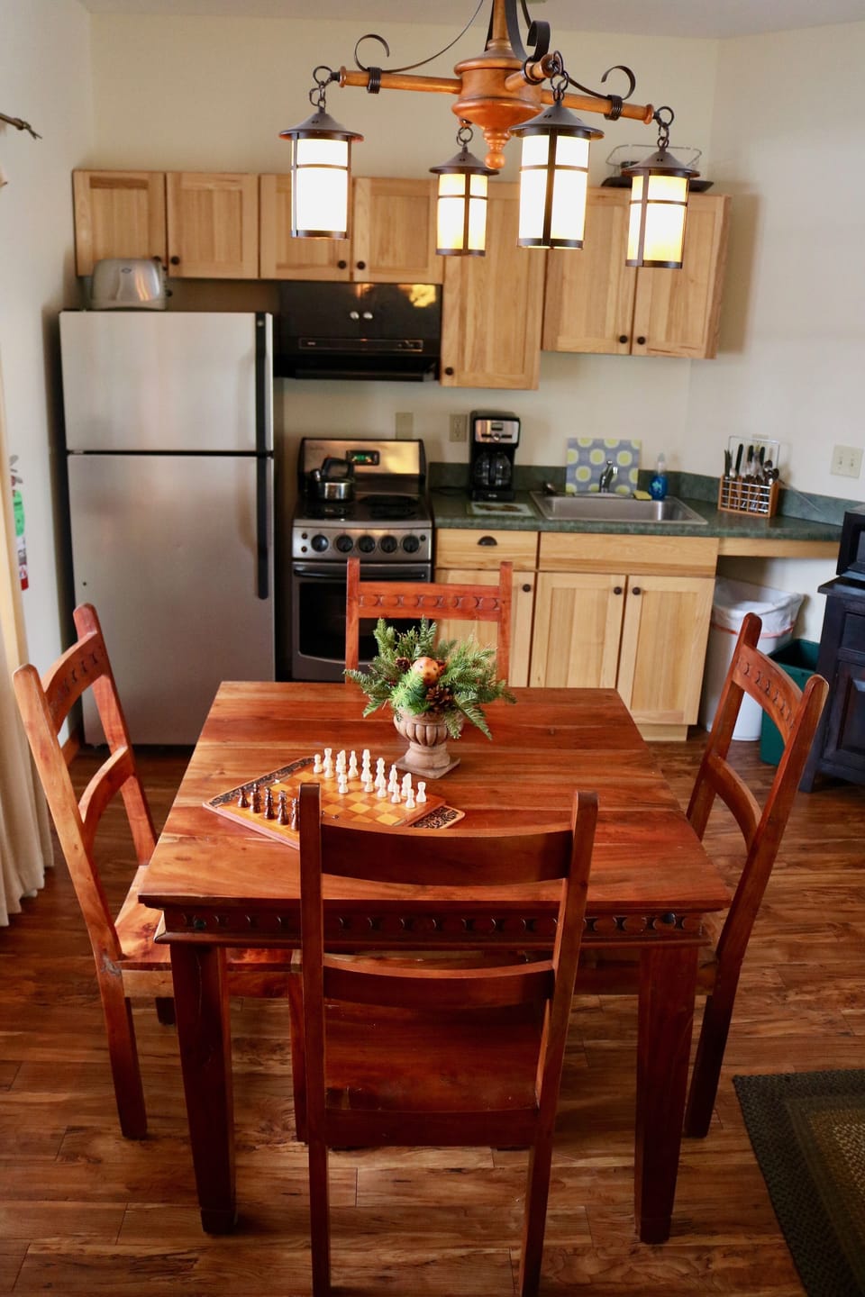 Dining area and kitchenette