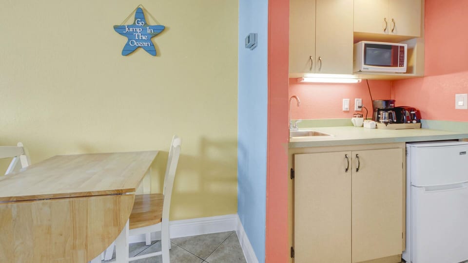 Kitchenette