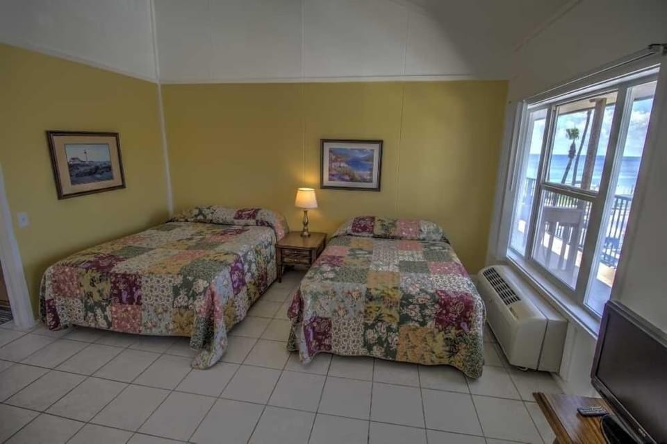 Room, Indoors, Bedroom, Bed, Furniture