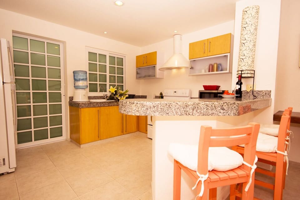 Great Penthouse steps to the beach