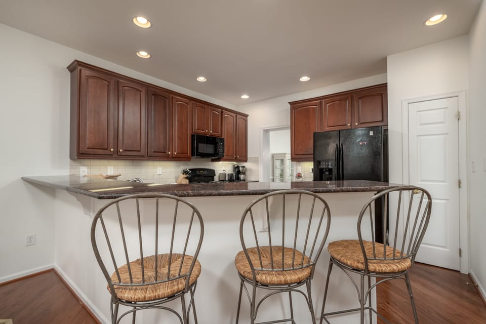 Breakfast bar