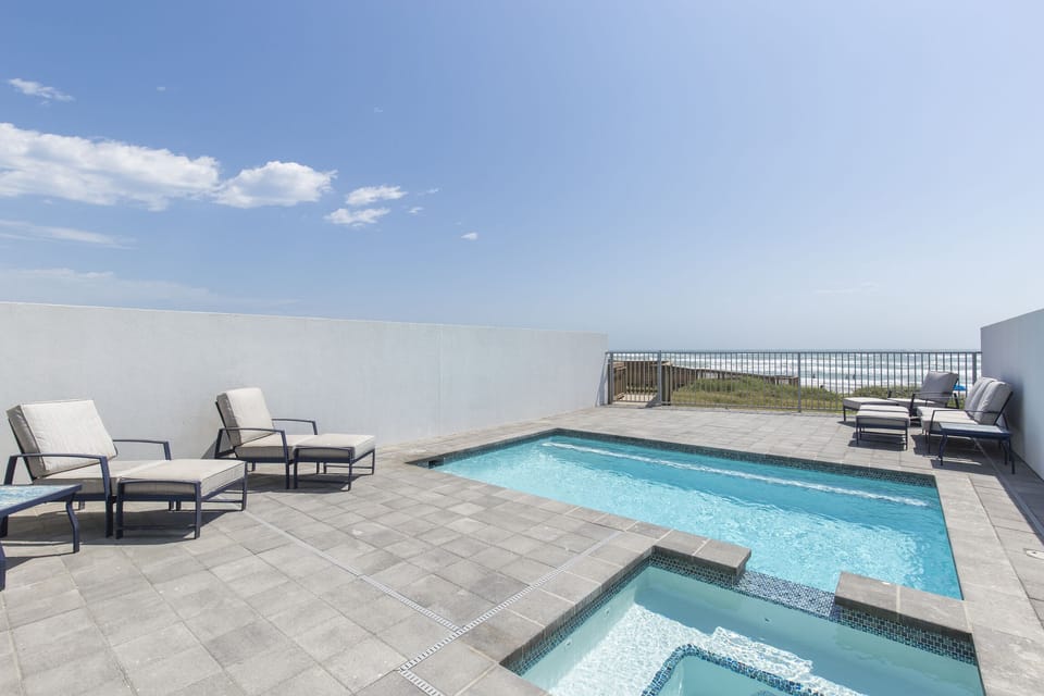 Welcome to 5106A Gulf Blvd!