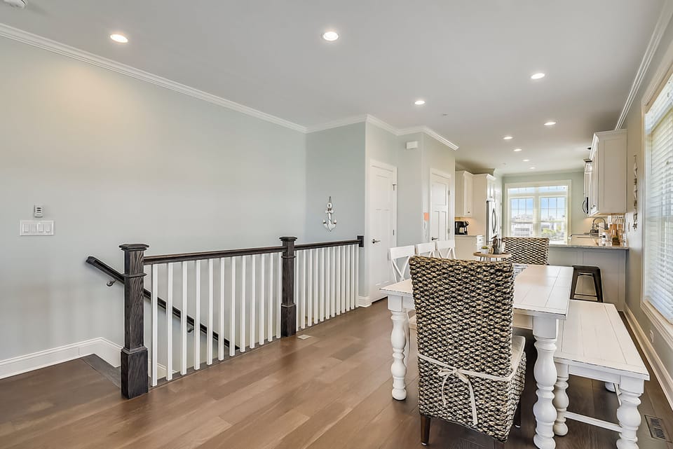 Main Level,Dining Area,