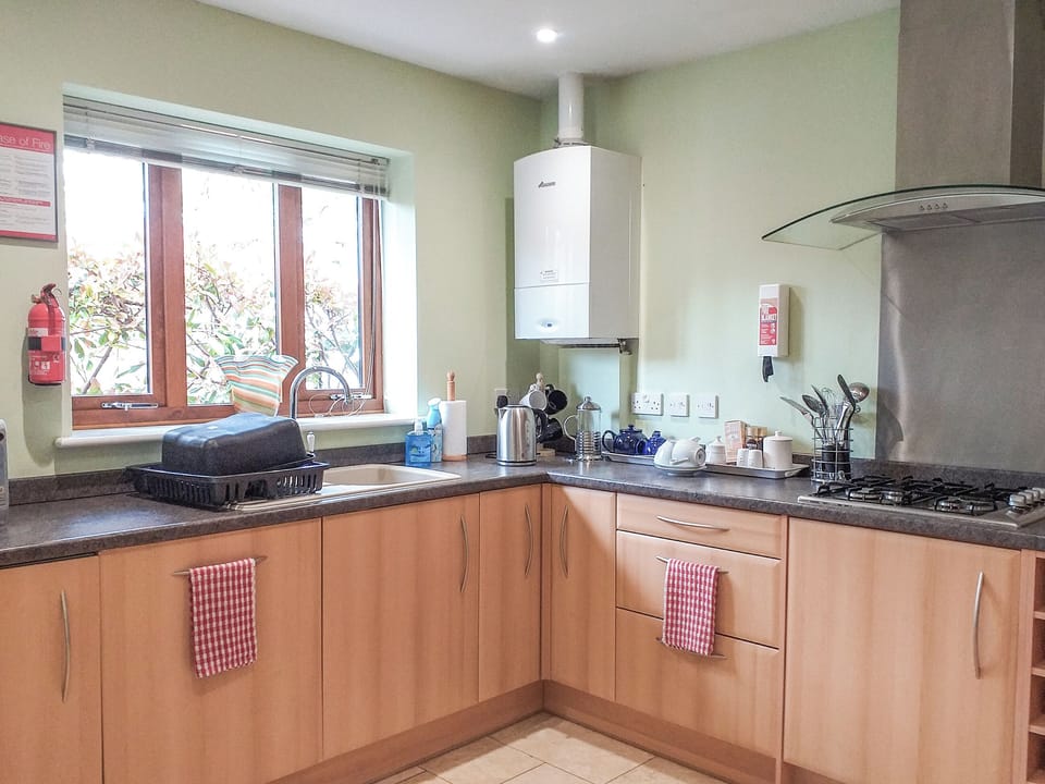 Kitchen | Little Acorns, Malvern