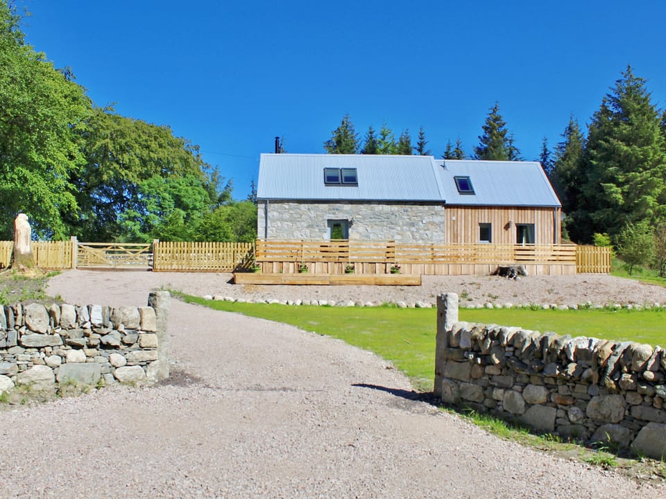 Stone-built property in an elevated position | Ramerish Retreat, Laurieston, near Gatehouse of Fleet
