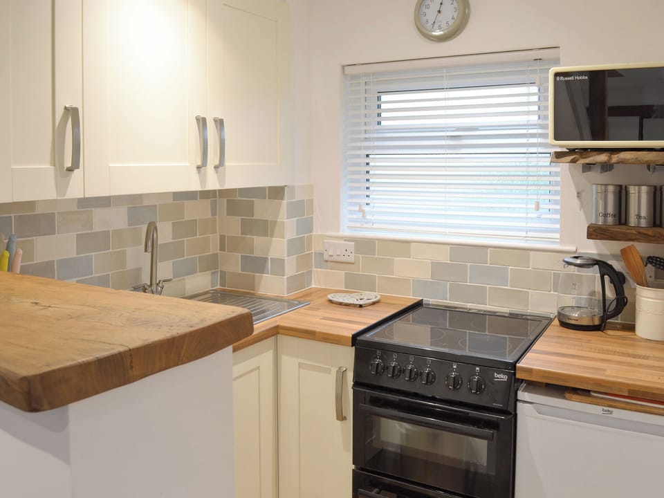Fully appointed kitchen | The Nest, Lelant Downs, near St Ives