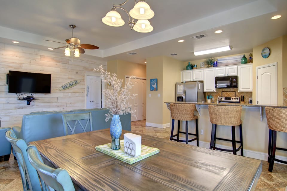 Open concept kitchen, eating room and den. 