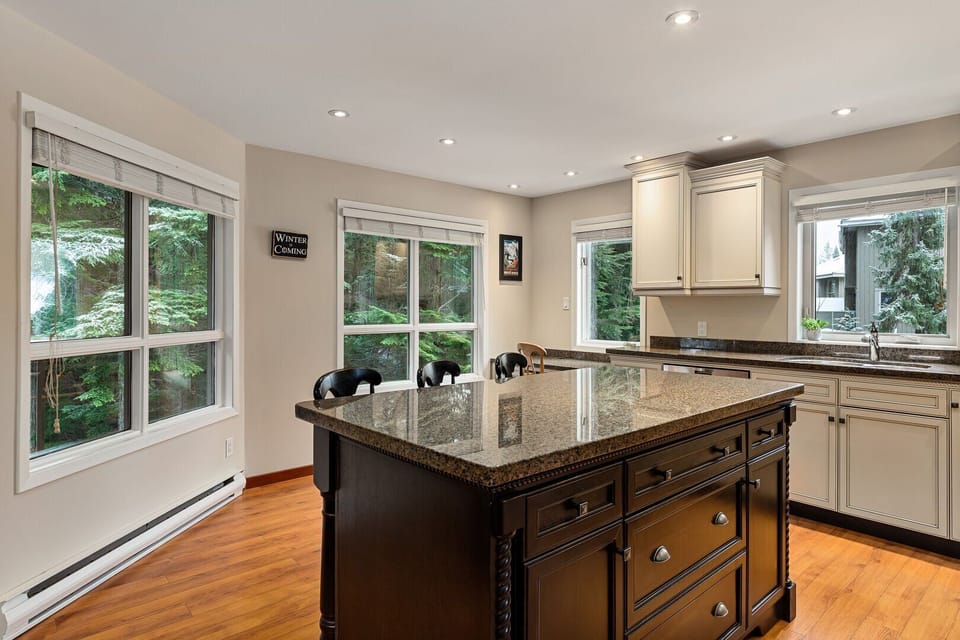 Cook in style with a spacious kitchen
