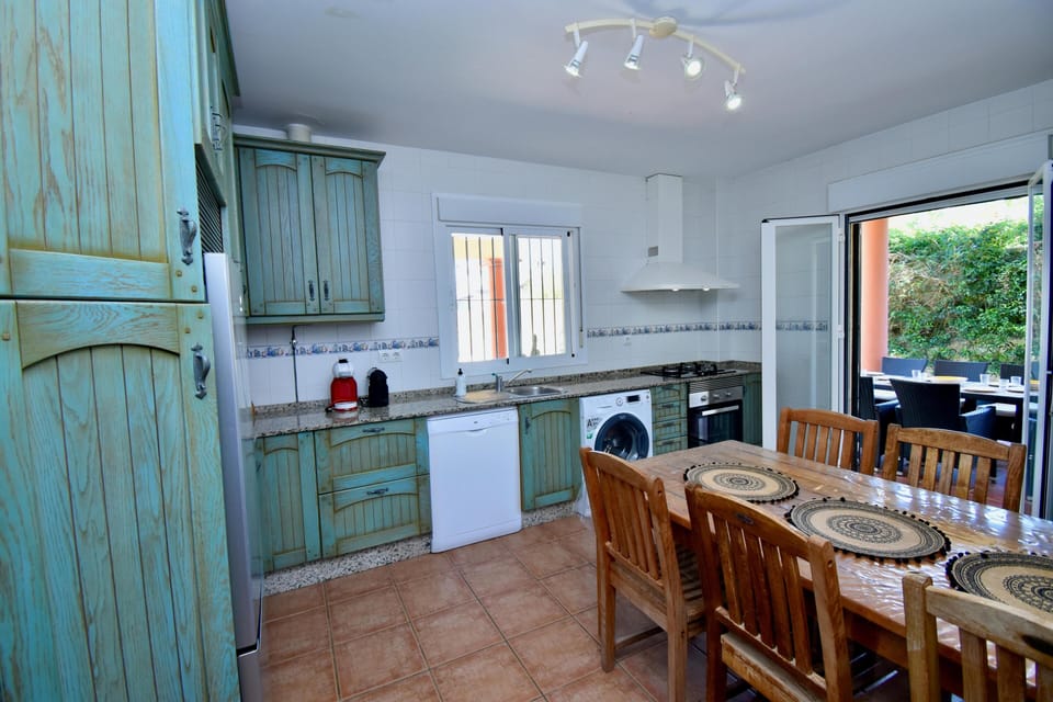 Kitchen-dining room
