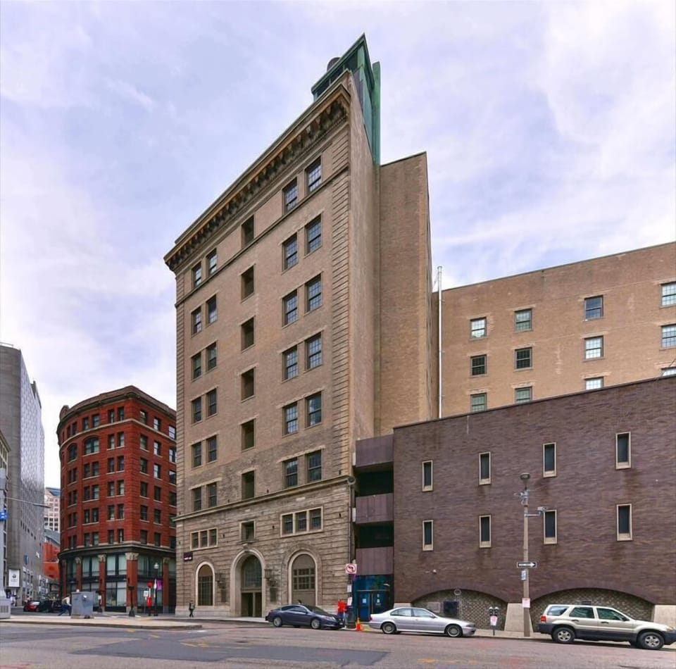 Downtown/South End Boston Studio