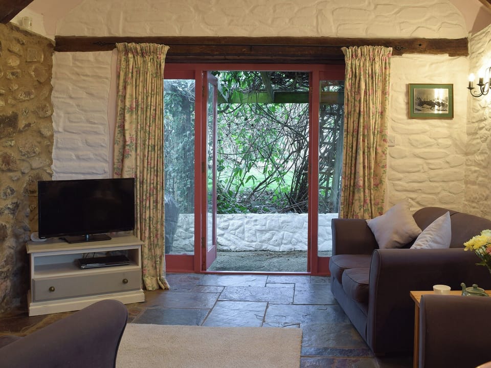 Open plan living space | Beats Cottage, Houghton, near Haverfordwest