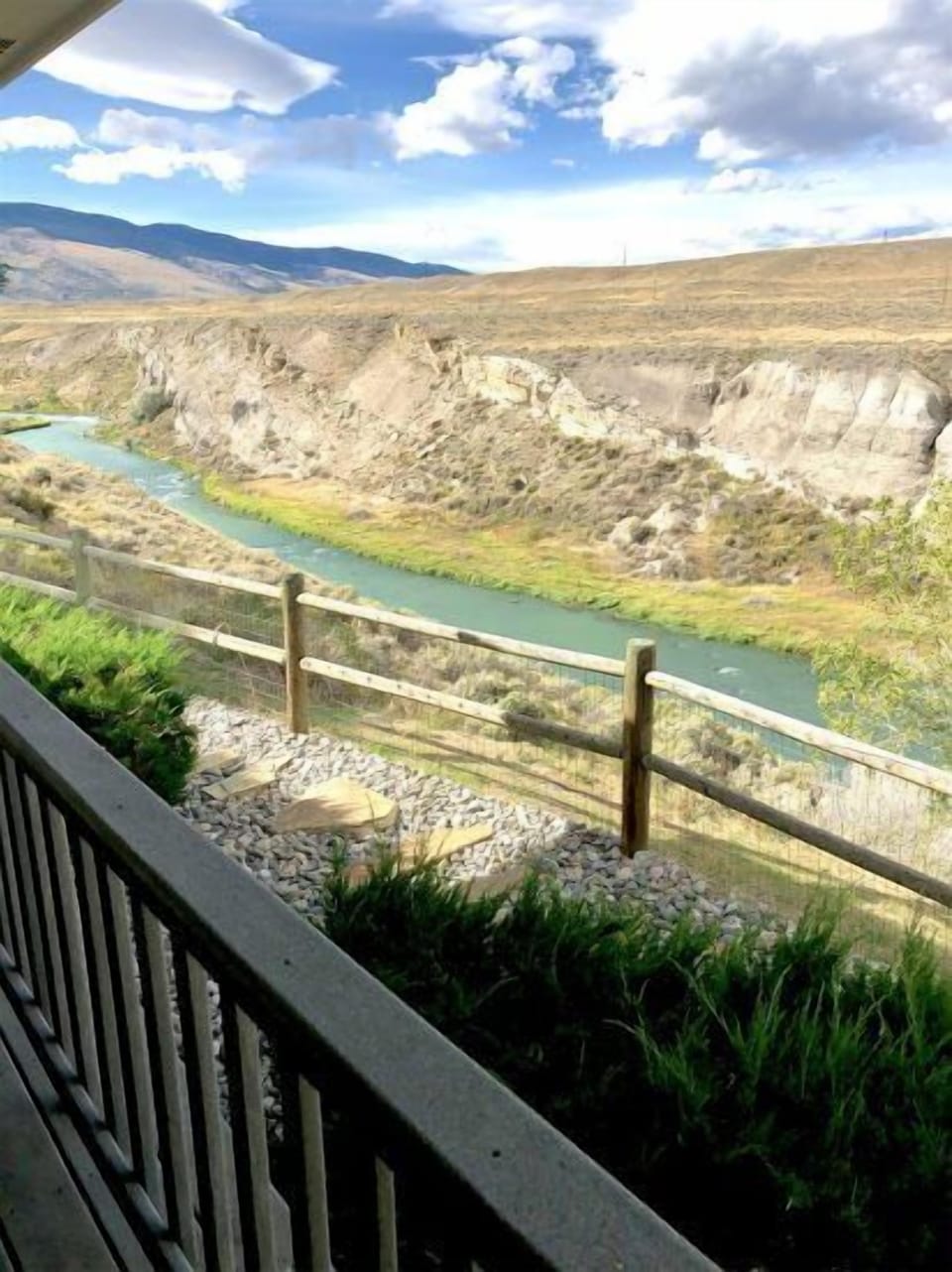 River's View offers a unique and perfect location in town overlooking the Shoshone River