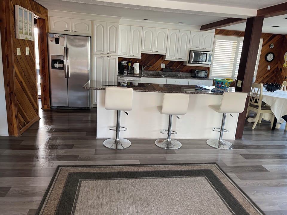 Kitchen area