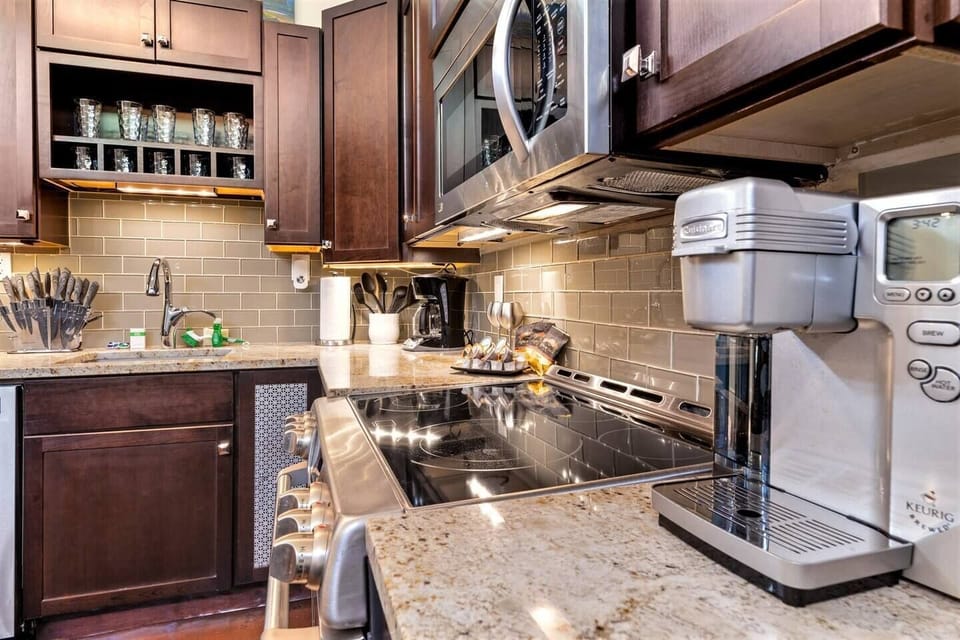 Great kitchen
