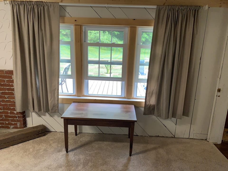 King bedroom 1st floor