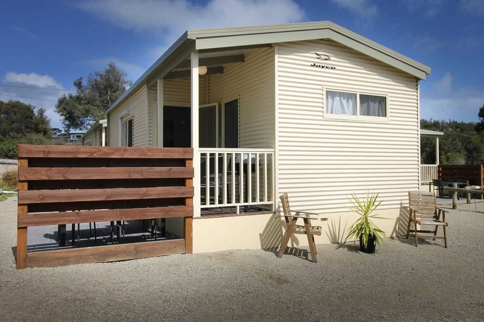 Cabin exterior. 