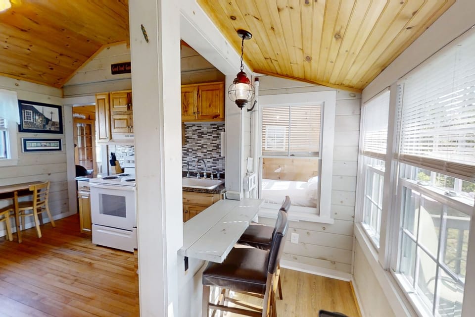Entryway with dining area.