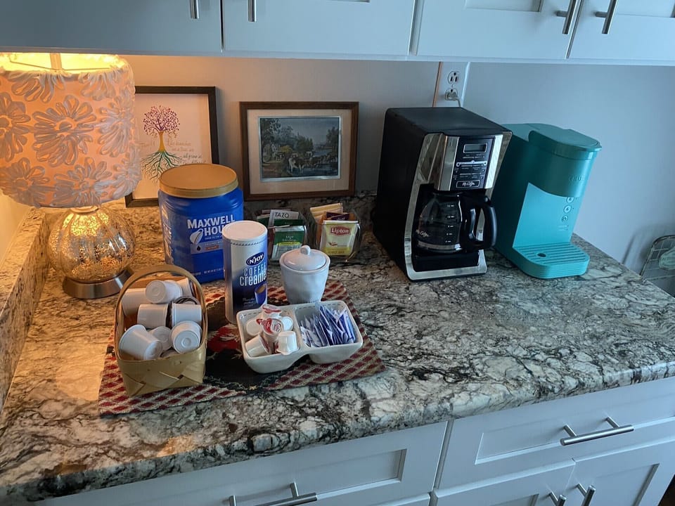 Included in Coffee Bar:

K-cups
Tea
Ground coffee/filters
Creamer
Sugar 