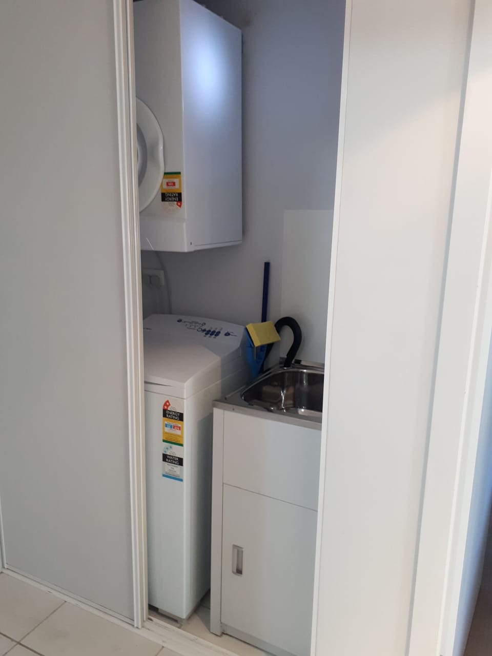 European concealed internal Laundry