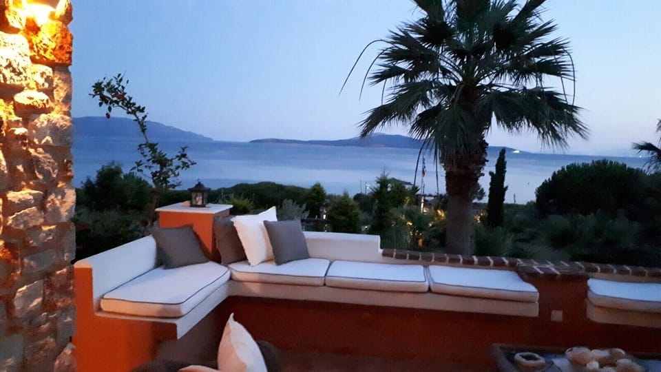 Evening on the balcony 