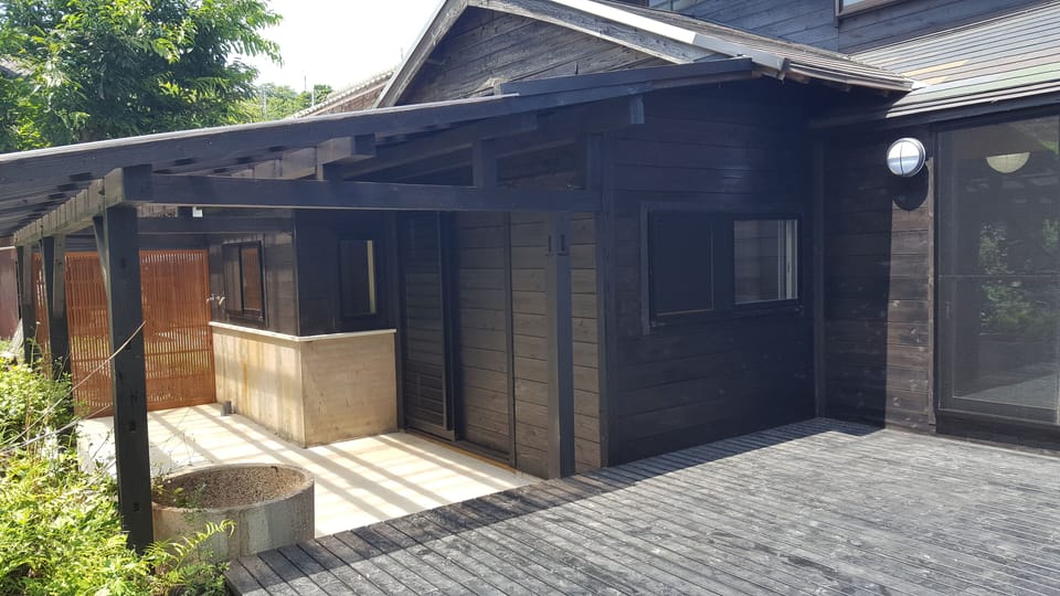 Kitchen and rear deck