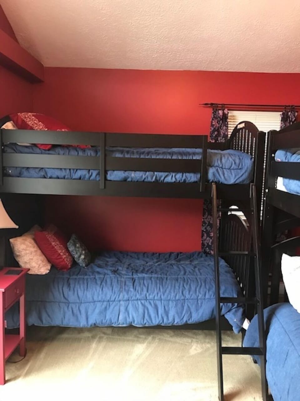 Bedroom #3--bunk bed room--4 twin beds